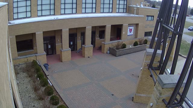MEVA camera G638, Plaza and main entrance, at 11:22:40